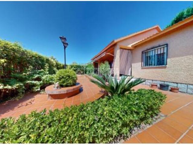 Villa en venta en Torremocha De Jarama, El Retiro de Torremocha