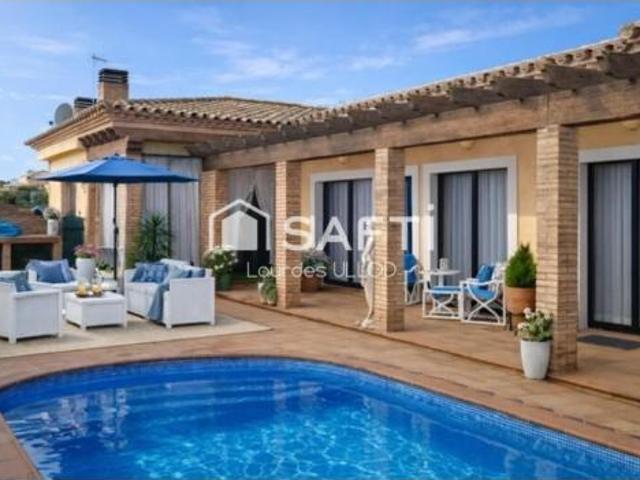 Chalet en venta en Alt Empordà, Catalunya