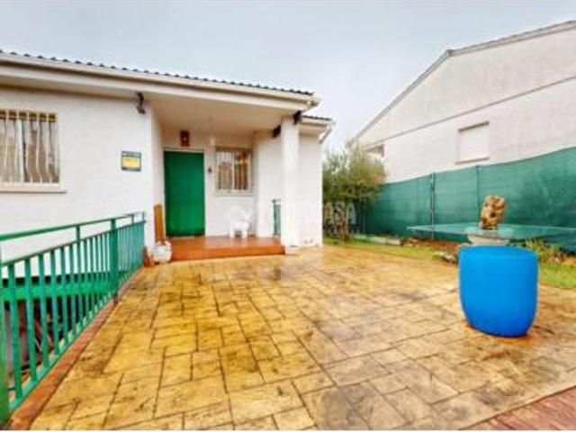 Chalet en venta en Torrelaguna, Madrid