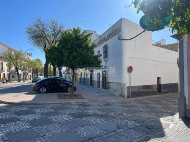 Chalet en venta en Utrera, Andalucía