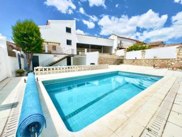 Chalet en venta en Valdeavero, Madrid