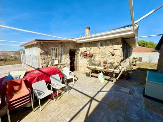 Chalet en venta en Valdeavero, Madrid