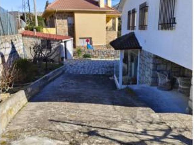 Chalet en venta en Sexmo de Lozoya, Valdemanco