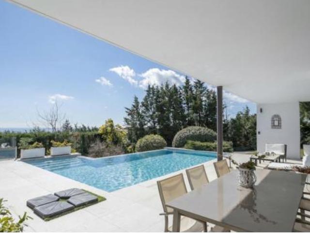 Chalet en venta en Pino Alto, Valdemorillo