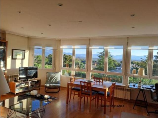 Chalet en venta en Valdemorillo, Madrid