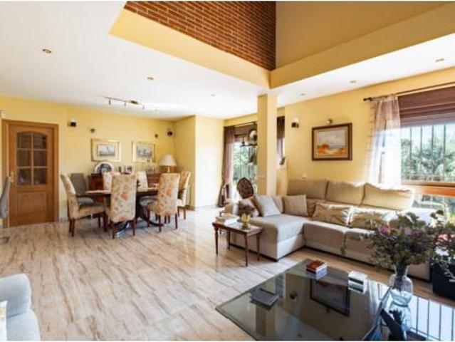 Chalet en venta en Navarredonda, Valdemorillo