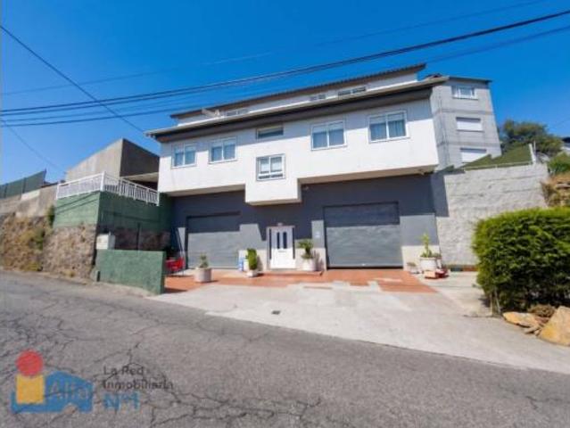Chalet en venta en Lavadores, Vigo