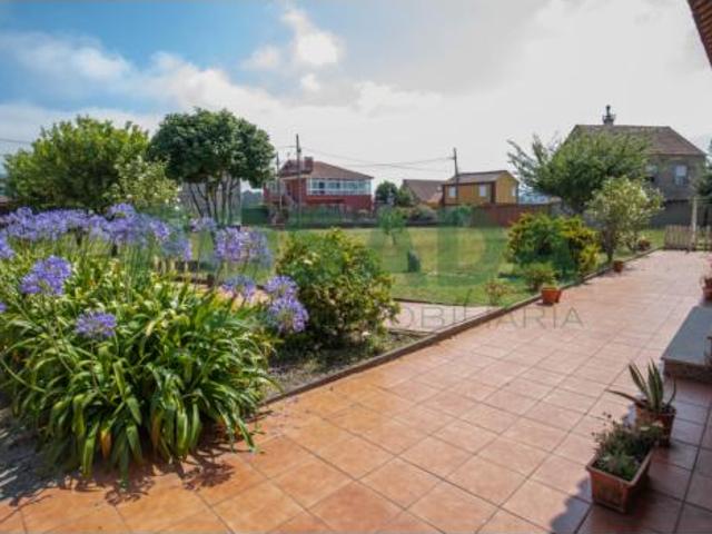 Chalet en venta en Vigo, Galicia