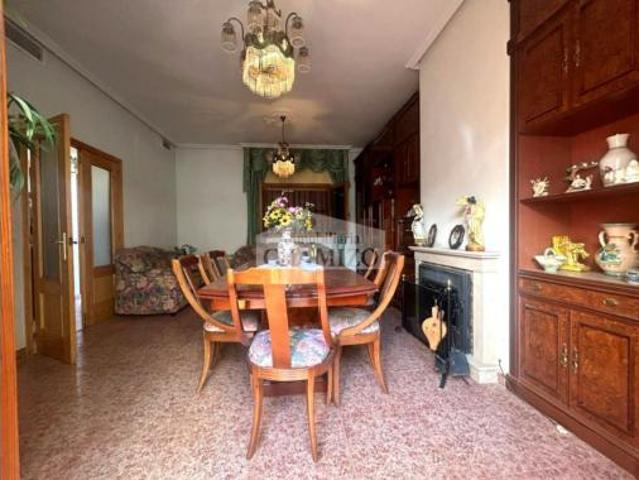 Chalet en venta en Villanueva De La Serena, Extremadura