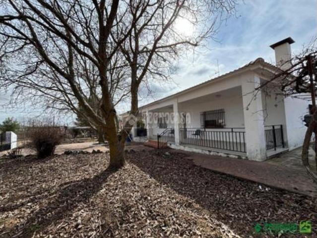 Chalet en venta en Villar De Cañas, Castilla-La Mancha