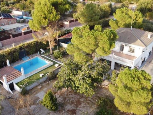 Chalet en venta en Villarejo De Salvanés, Madrid