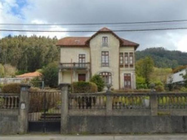 Chalet en venta en Viveiro, Lugo