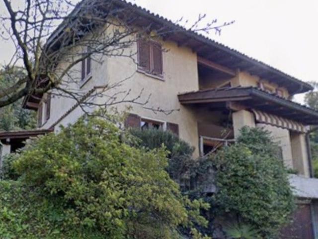 Einfamilienhaus kaufen in Aldesago, Tessin