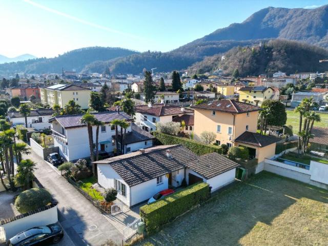 Immobilie kaufen in Losone, Tessin