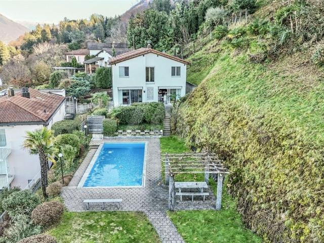 Immobilie kaufen in S. Nazzaro, Tessin