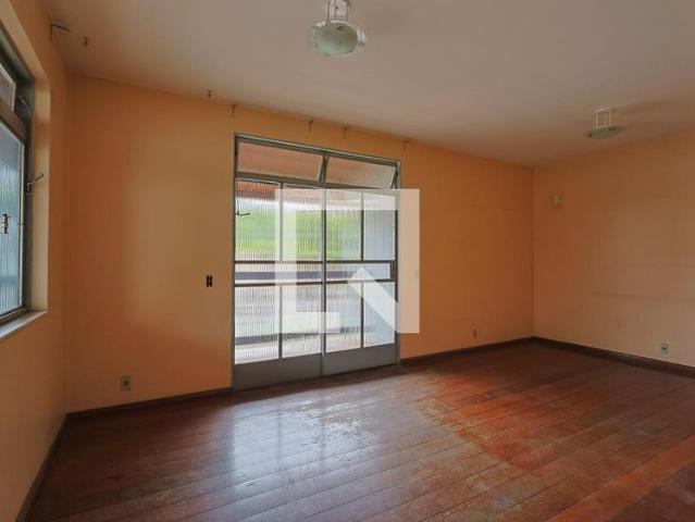 Casa aluguel em Região Geográfica Imediata de Belo Horizonte, Região Metropolitana de Belo Horizonte