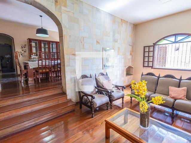 Casa aluguel em Região Geográfica Imediata de Belo Horizonte, Região Metropolitana de Belo Horizonte