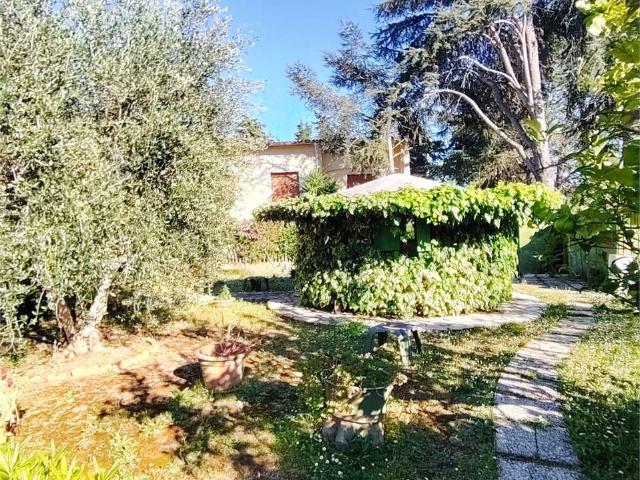 Villa Indipendente in affitto a Follonica, Toscana