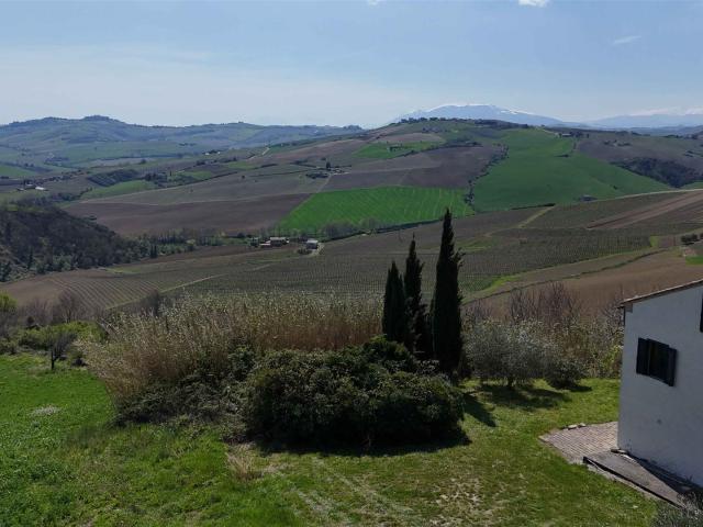 Casa in vendita a Marche, Ascoli Piceno