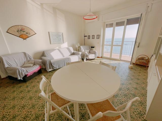 Villa Indipendente in affitto a Follonica, Toscana