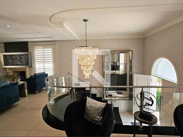 Casa aluguel em Região Imediata de Jundiaí, Jundiaí