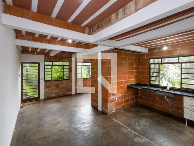 Casa aluguel em Região Geográfica Imediata de Belo Horizonte, Região Metropolitana de Belo Horizonte