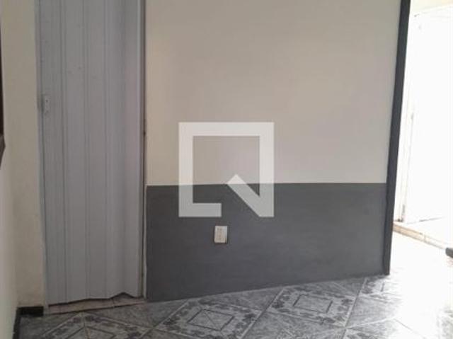 Casa aluguel em Região Geográfica Imediata do Rio de Janeiro, Região Metropolitana do Rio de Janeiro