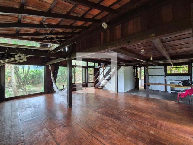 Casa aluguel em Região Geográfica Imediata do Rio de Janeiro, Região Metropolitana do Rio de Janeiro