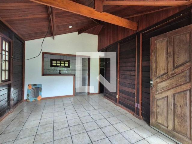 Casa aluguel em Região Geográfica Imediata do Rio de Janeiro, Região Metropolitana do Rio de Janeiro
