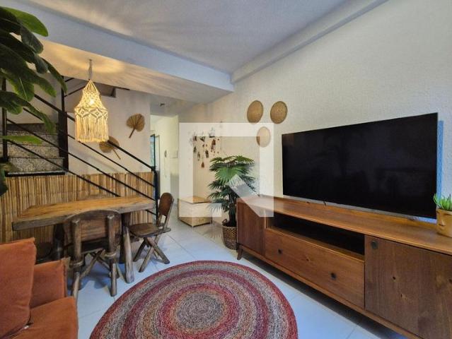 Casa aluguel em Região Geográfica Imediata do Rio de Janeiro, Região Metropolitana do Rio de Janeiro