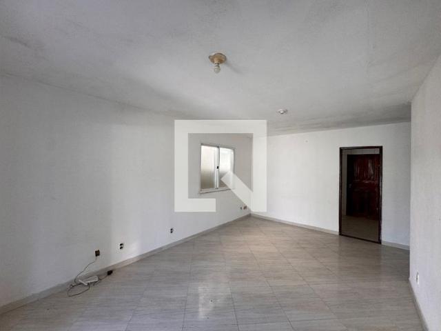 Casa aluguel em Região Geográfica Imediata do Rio de Janeiro, Região Metropolitana do Rio de Janeiro