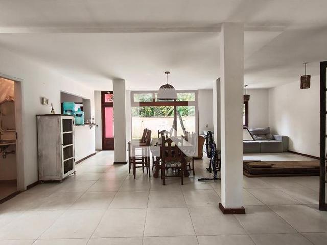 Casa aluguel em Região Geográfica Imediata do Rio de Janeiro, Região Metropolitana do Rio de Janeiro
