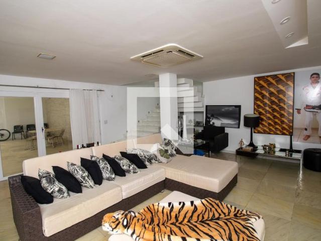 Casa aluguel em Região Geográfica Imediata do Rio de Janeiro, Região Metropolitana do Rio de Janeiro