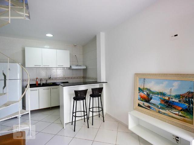 Casa aluguel em Região Geográfica Imediata do Rio de Janeiro, Região Metropolitana do Rio de Janeiro