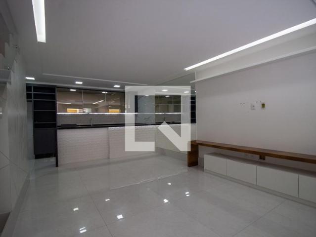 Casa aluguel em Região Geográfica Imediata do Rio de Janeiro, Região Metropolitana do Rio de Janeiro