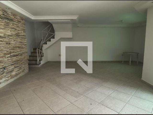 Casa aluguel em Região Geográfica Imediata do Rio de Janeiro, Região Metropolitana do Rio de Janeiro