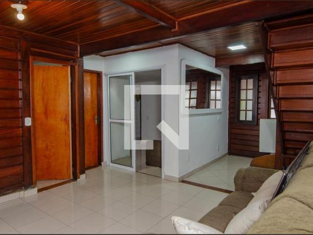 Casa aluguel em Região Geográfica Imediata do Rio de Janeiro, Região Metropolitana do Rio de Janeiro