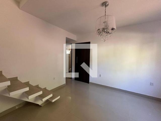 Casa aluguel em Região Geográfica Imediata do Rio de Janeiro, Região Metropolitana do Rio de Janeiro