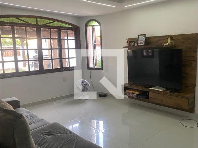 Casa aluguel em Região Geográfica Imediata do Rio de Janeiro, Região Metropolitana do Rio de Janeiro