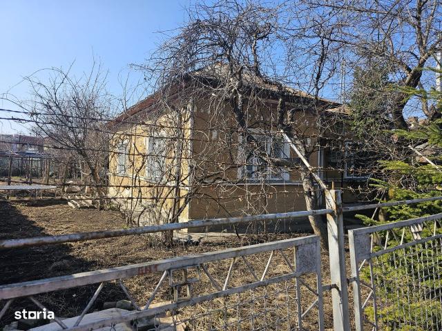 Casă vânzări