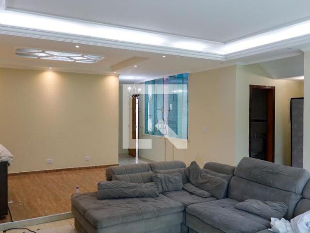 Casa aluguel em Região Imediata de São Paulo, Região Metropolitana de São Paulo