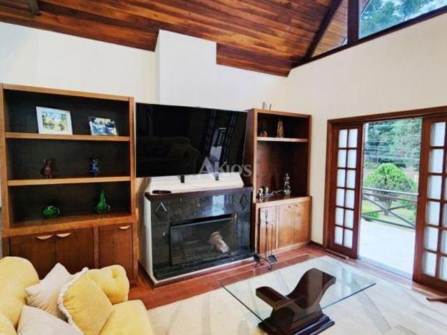 Casa venda em Região Imediata de Taubaté-Pindamonhangaba, Região Metropolitana do Vale do Paraíba e Litoral Norte