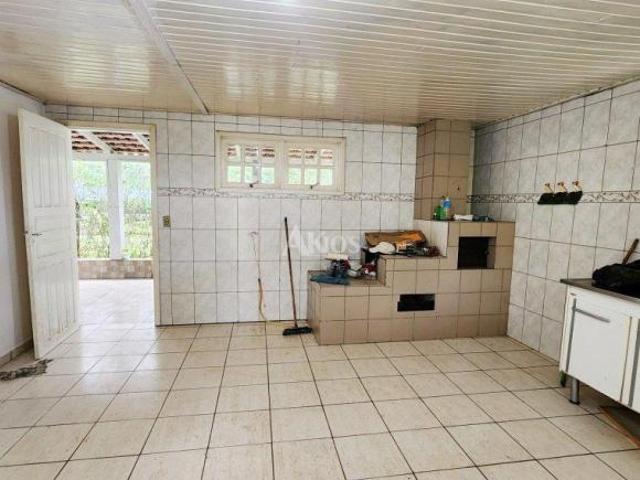 Casa venda em Piranguçu
