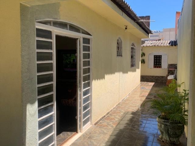 Casa venda em Região Geográfica Imediata do Distrito Federal, Região Integrada de Desenvolvimento do Distrito Federal e Entorno