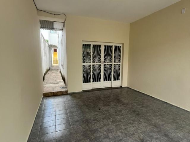Casa venda em Região Imediata de Guaratinguetá, Região Metropolitana do Vale do Paraíba e Litoral Norte