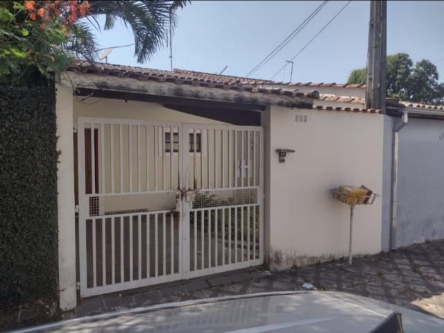 Casa venda em Região Imediata de Guaratinguetá, Região Metropolitana do Vale do Paraíba e Litoral Norte