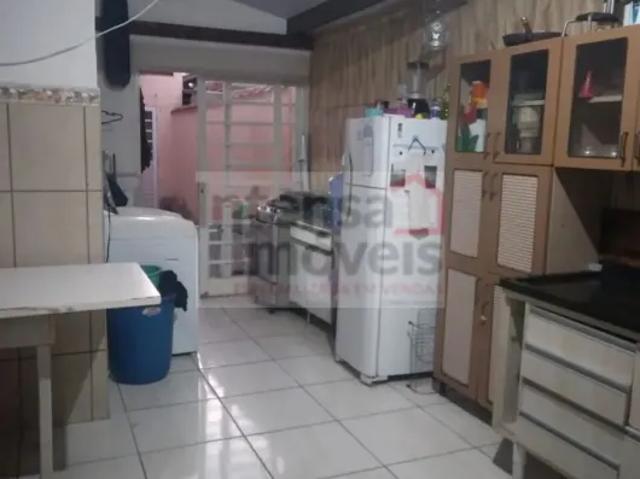 Casa venda em Região Imediata de Taubaté-Pindamonhangaba, Região Metropolitana do Vale do Paraíba e Litoral Norte