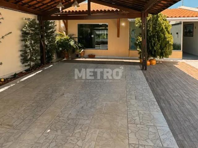 Casa venda em Região Geográfica Imediata de Petrolina, Região Administrativa Integrada de Desenvolvimento do Polo Petrolina e Juazeiro