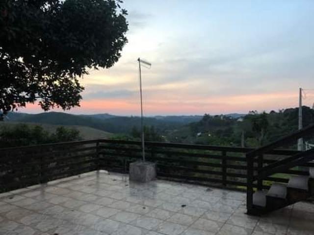 Casa venda em Região Imediata de São José dos Campos, Região Metropolitana do Vale do Paraíba e Litoral Norte