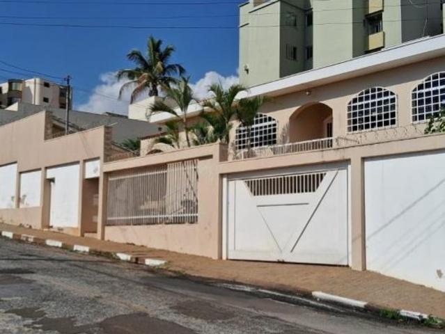 Casa venda em Região Geográfica Imediata de Passos, Passos
